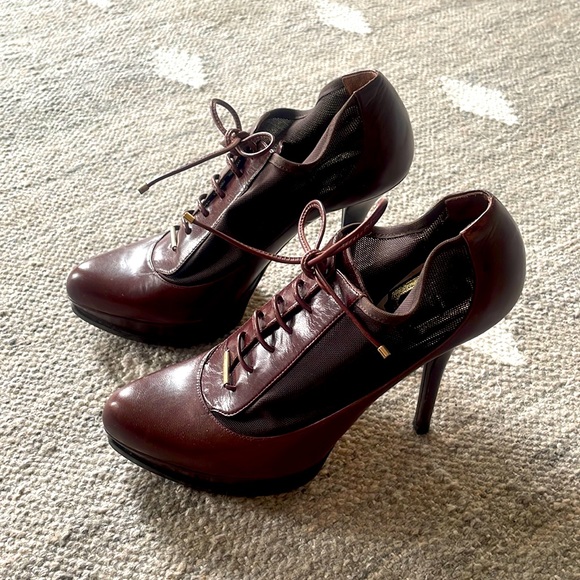 Christian Dior Heels - Picture 1 of 3